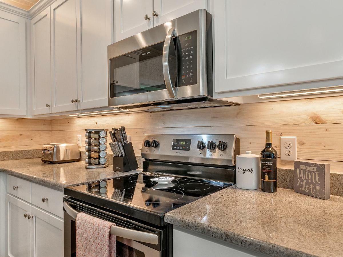 Coral Dreams-Luxe Cottage Steps From The Beach & Pool! Gulf Shores Extérieur photo